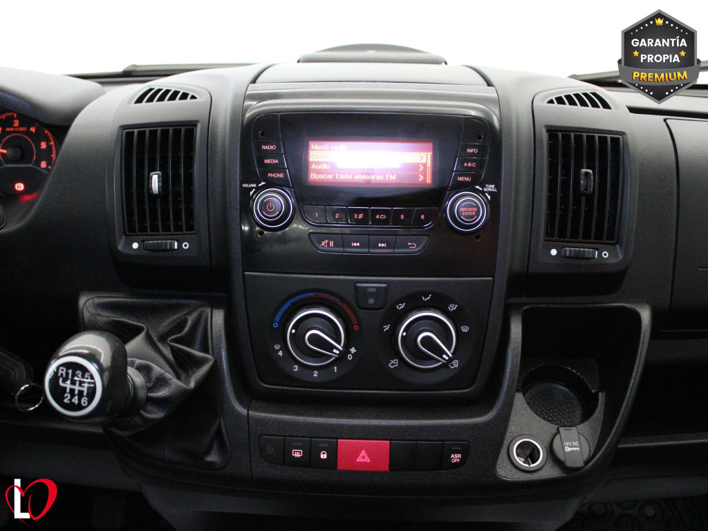 PEUGEOT BOXER CAMIÓN CAJA 33 L2 BlueHDi 140 S&S de segunda mano