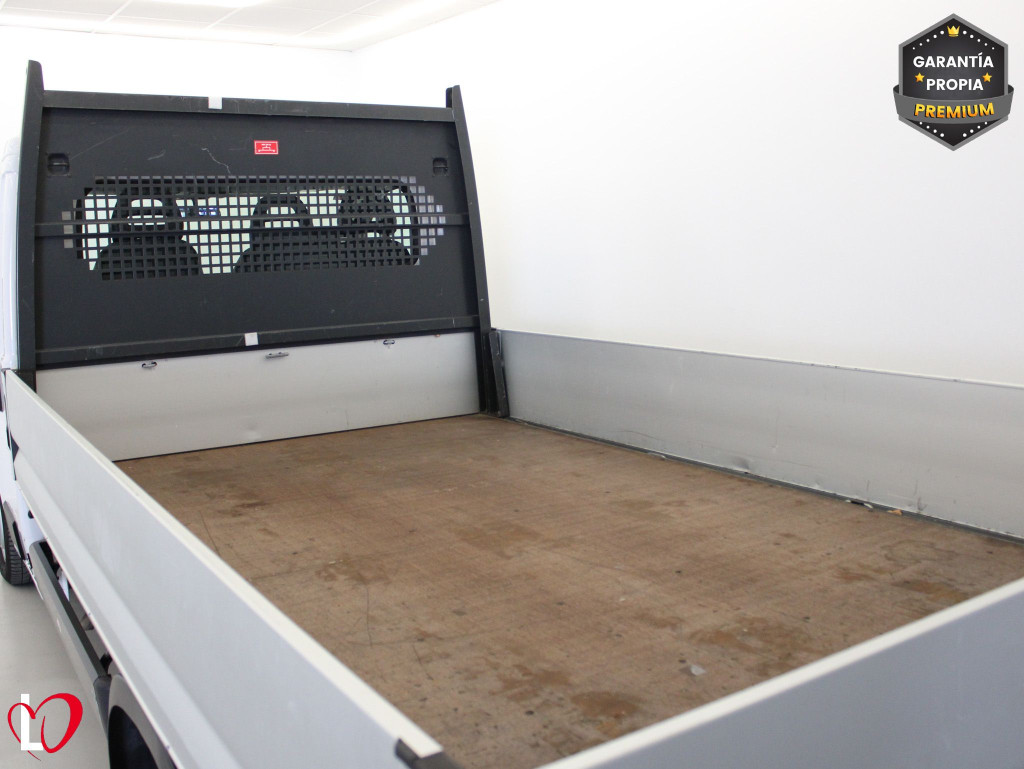 PEUGEOT BOXER CAMIÓN CAJA 33 L2 BlueHDi 140 S&S de segunda mano