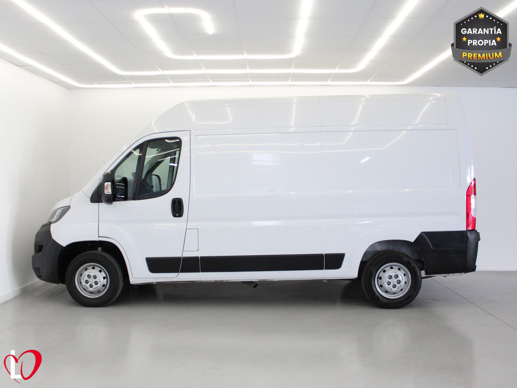 PEUGEOT BOXER FURGÓN 333 L2 H2 BHDI 120 S&S 6 Vel. MAN de segunda mano