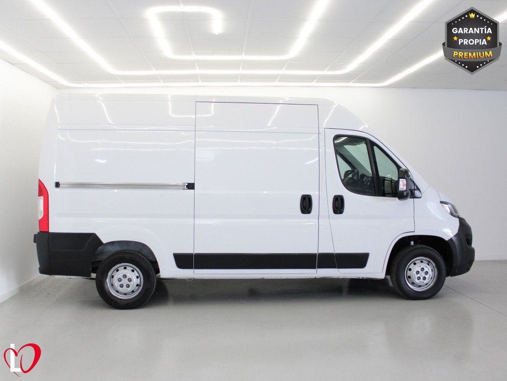 PEUGEOT BOXER FURGÓN 333 L2 H2 BHDI 120 S&S 6 Vel. MAN de segunda mano