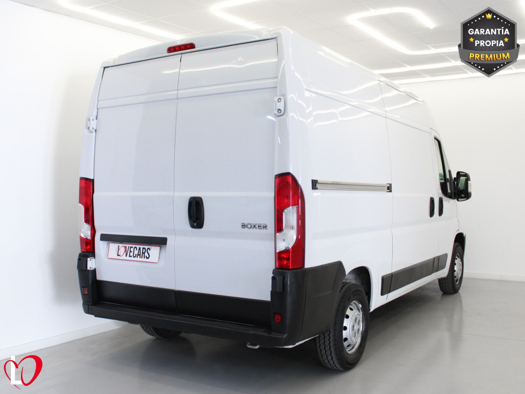 PEUGEOT BOXER FURGÓN 333 L2 H2 BHDI 120 S&S 6 Vel. MAN de segunda mano