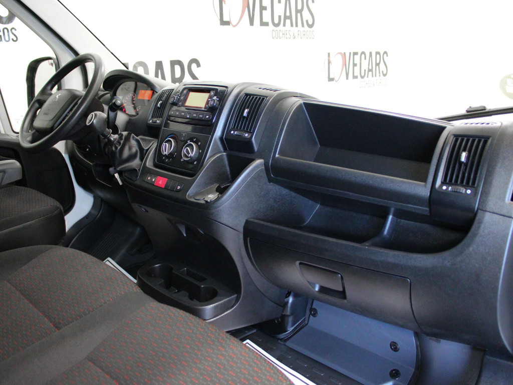 PEUGEOT BOXER FURGÓN 333 L2 H2 BHDI 120 S&S 6 Vel. MAN de segunda mano
