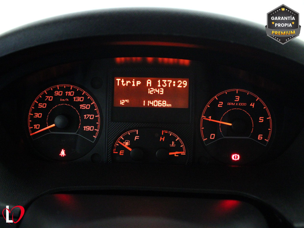 PEUGEOT BOXER FURGÓN 335 L3H2 BlueHDi 140 S&S ISOTERMO de segunda mano