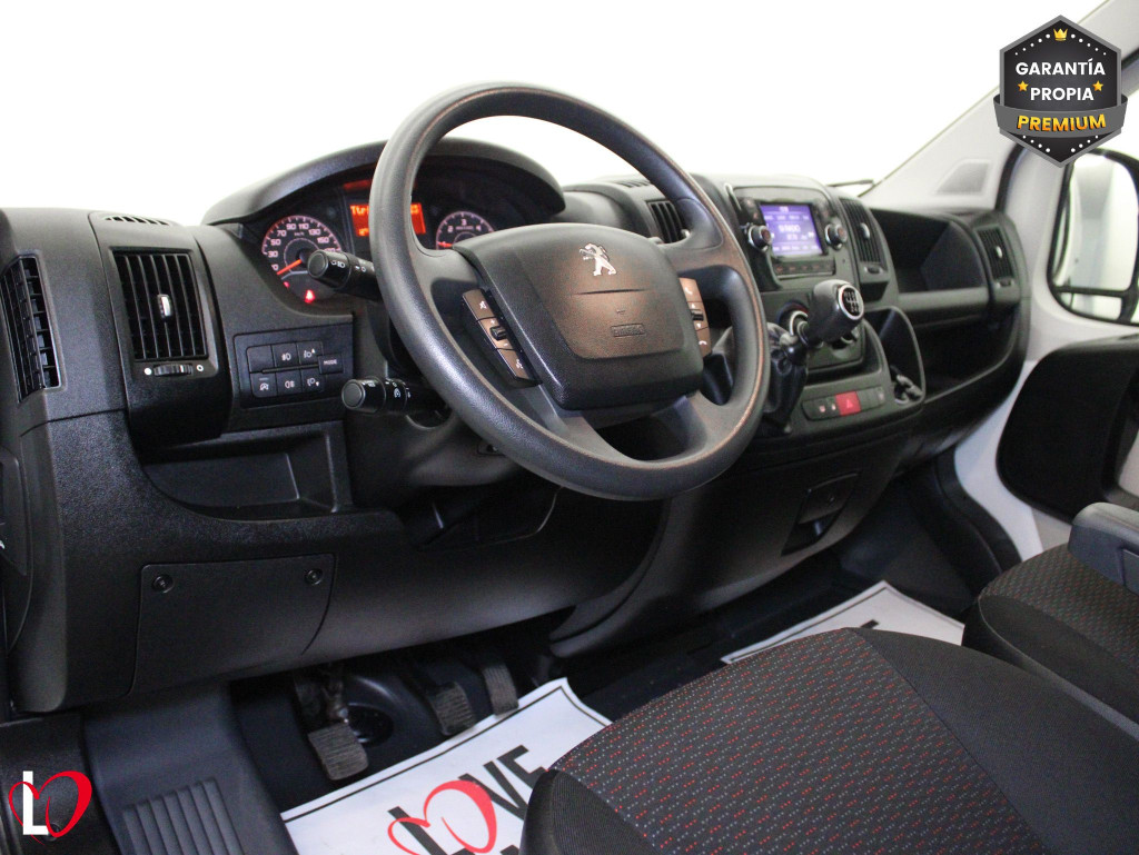 PEUGEOT BOXER FURGÓN 335 L3H2 BlueHDi 140 S&S ISOTERMO de segunda mano