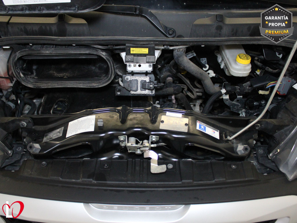 PEUGEOT BOXER FURGÓN 435 L4 H2 BHDI 140 S&S 6 Vel. MAN de segunda mano