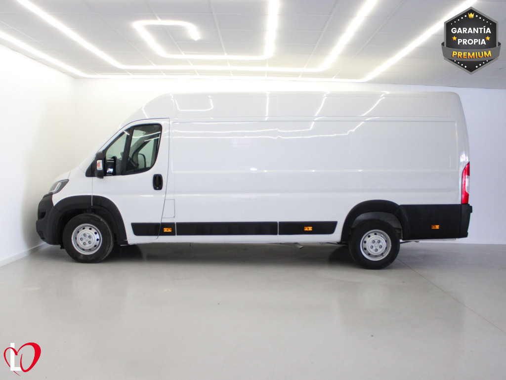 PEUGEOT BOXER FURGÓN 435 L4 H2 BHDI 140 S&S 6 Vel. MAN de segunda mano