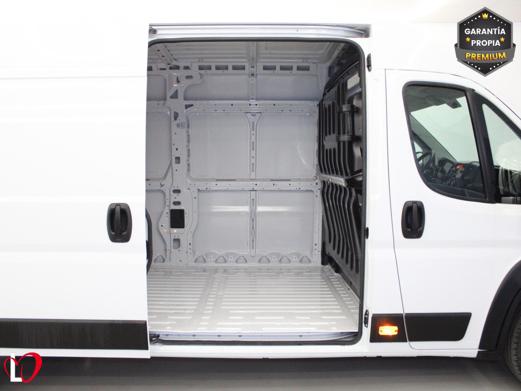 PEUGEOT BOXER FURGÓN 435 L4 H2 BHDI 140 S&S 6 Vel. MAN de segunda mano