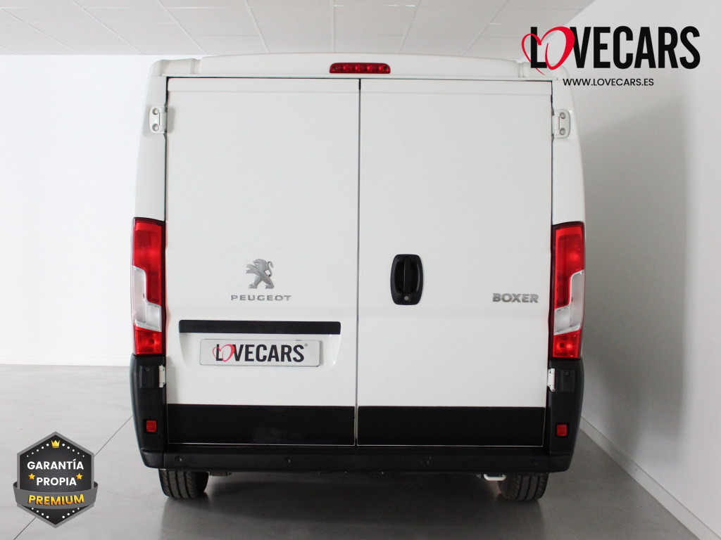 PEUGEOT BOXER FURGÓN PACK 330 L1 H1 BHDI 140 S&S 6 Vel. MAN de segunda mano