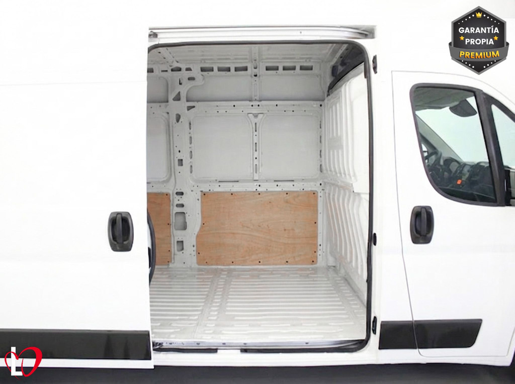 PEUGEOT BOXER FURGÓN PACK 335 L3 H2 BHDI 140 S&S 6 Vel. MAN de segunda mano