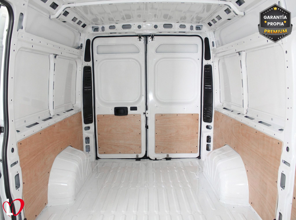 PEUGEOT BOXER FURGÓN PACK 335 L3 H2 BHDI 140 S&S 6 Vel. MAN de segunda mano