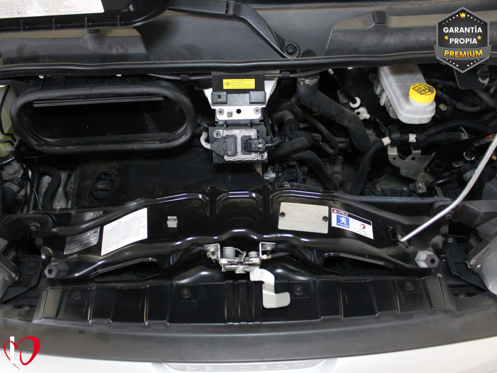 PEUGEOT BOXER FURGÓN PACK 335 L3 H2 BHDI 140 S&S 6 Vel. MAN de segunda mano