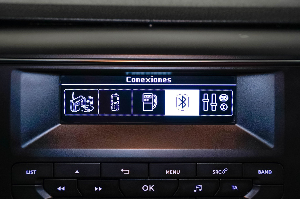 PEUGEOT EXPERT 1.6 BlueHDI S&S COMBI 6 PLAZAS STANDARD 115 de segunda mano