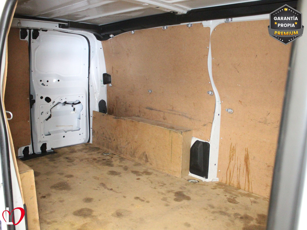 PEUGEOT EXPERT 2.0 BlueHDI FURGÓN PRO LARGO 145 de segunda mano