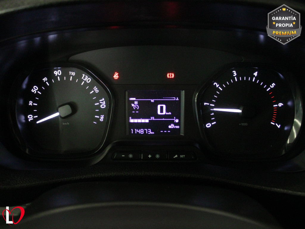 PEUGEOT EXPERT 2.0 BlueHDI FURGÓN PRO LARGO 145 de segunda mano