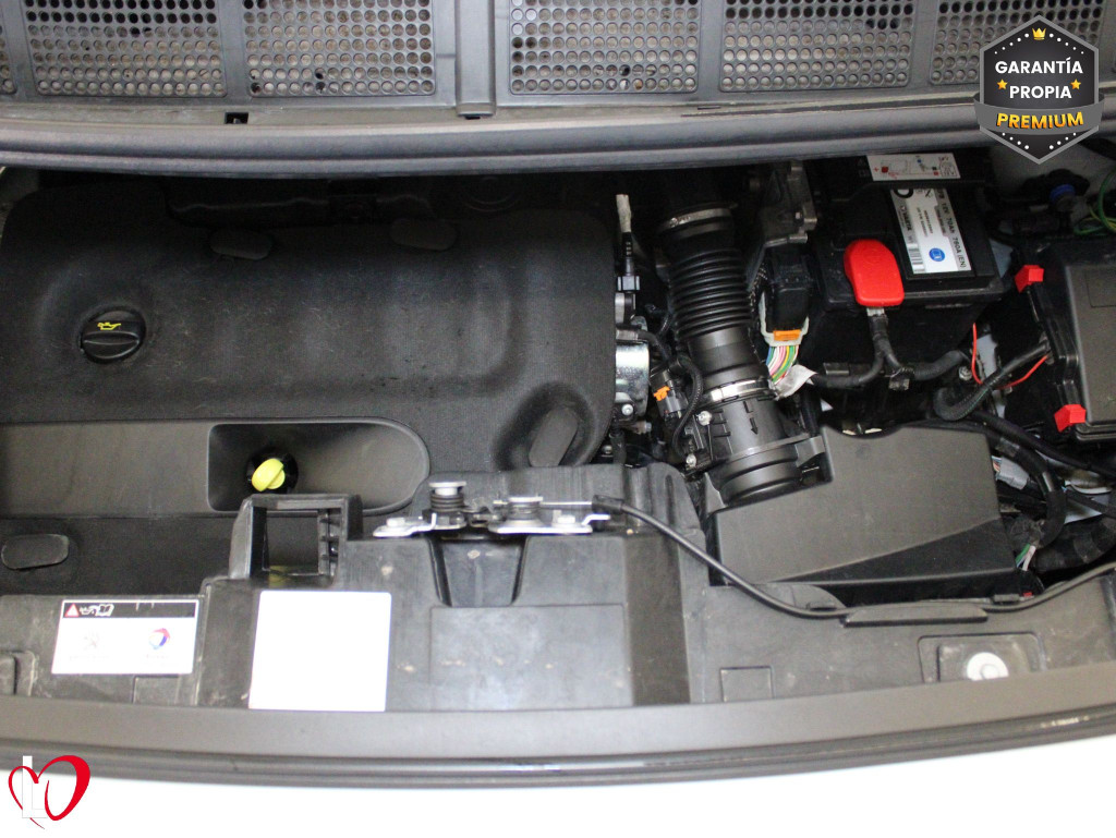 PEUGEOT EXPERT 2.0 BlueHDI FURGÓN PRO LARGO 145 de segunda mano