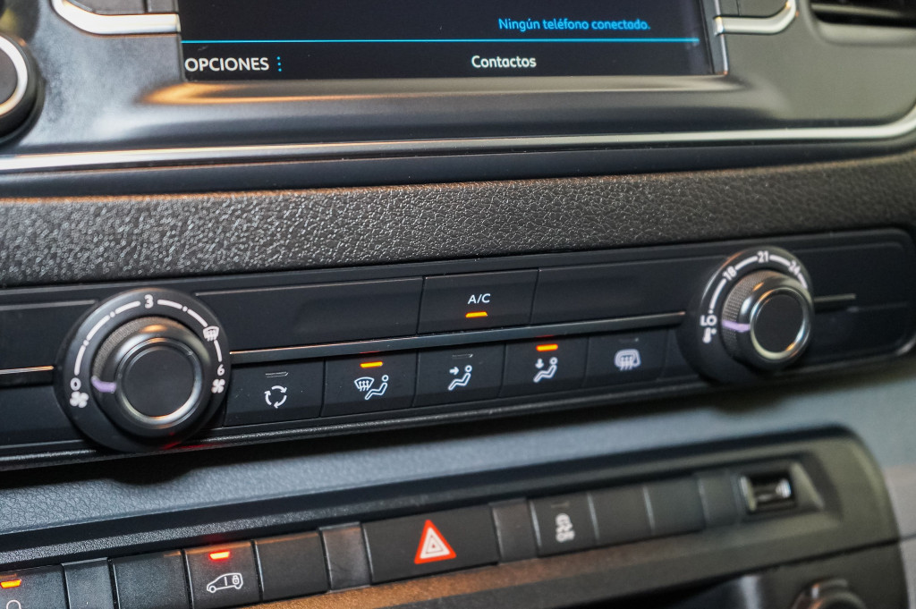 PEUGEOT EXPERT 2.0 BLUEHDI FURGON TALLA M 120 de segunda mano