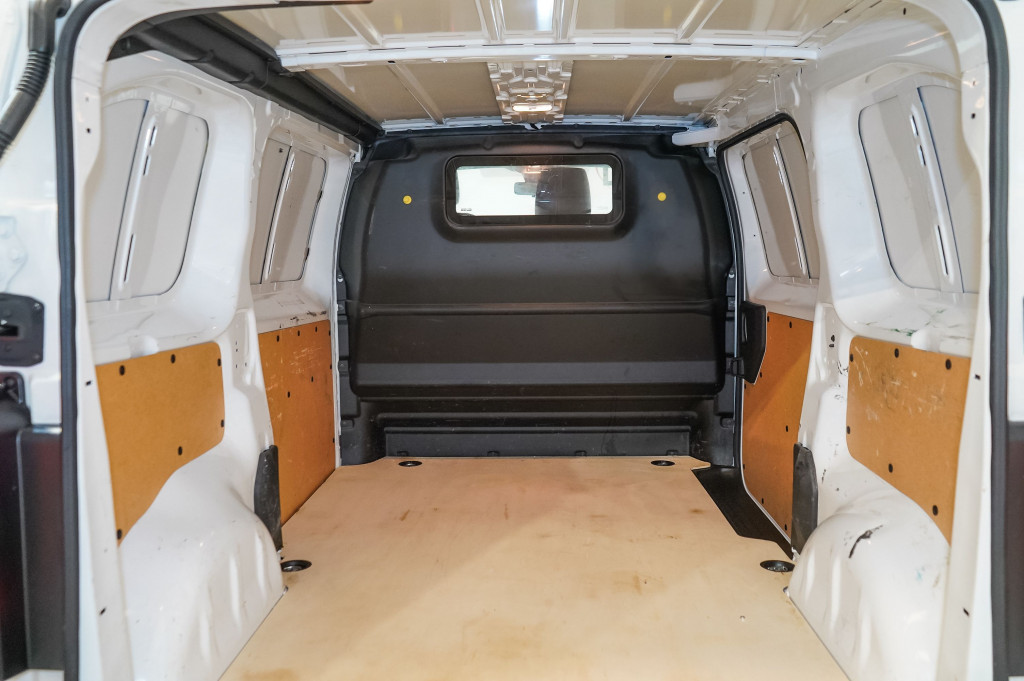 PEUGEOT EXPERT 2.0 BLUEHDI FURGON TALLA M 120 de segunda mano