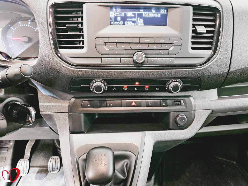 PEUGEOT EXPERT BlueHDI FURGÓN TALLER COMPACT 115 de segunda mano