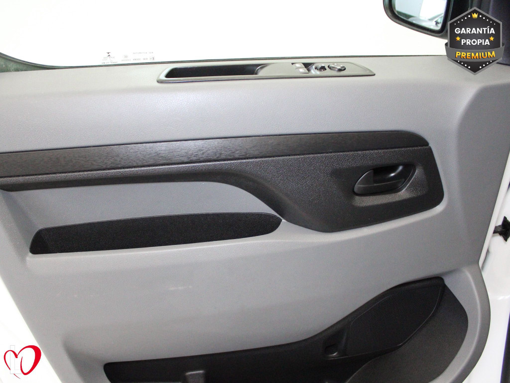 PEUGEOT EXPERT COMBI BlueHDi 120 S&S 6 Vel. MAN Standard de segunda mano