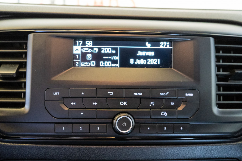 PEUGEOT EXPERT FURGON PRO 1.6 BlueHDI S&S STANDARD 115 de segunda mano
