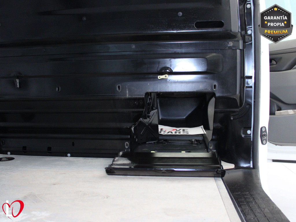 PEUGEOT EXPERT FURGÓN Pro BlueHDi 120 MAN S&S 6 Vel. Standard de segunda mano