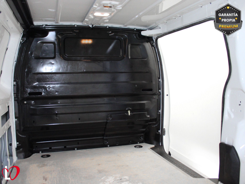 PEUGEOT EXPERT FURGÓN Pro BlueHDi 120 MAN S&S 6 Vel. Standard de segunda mano