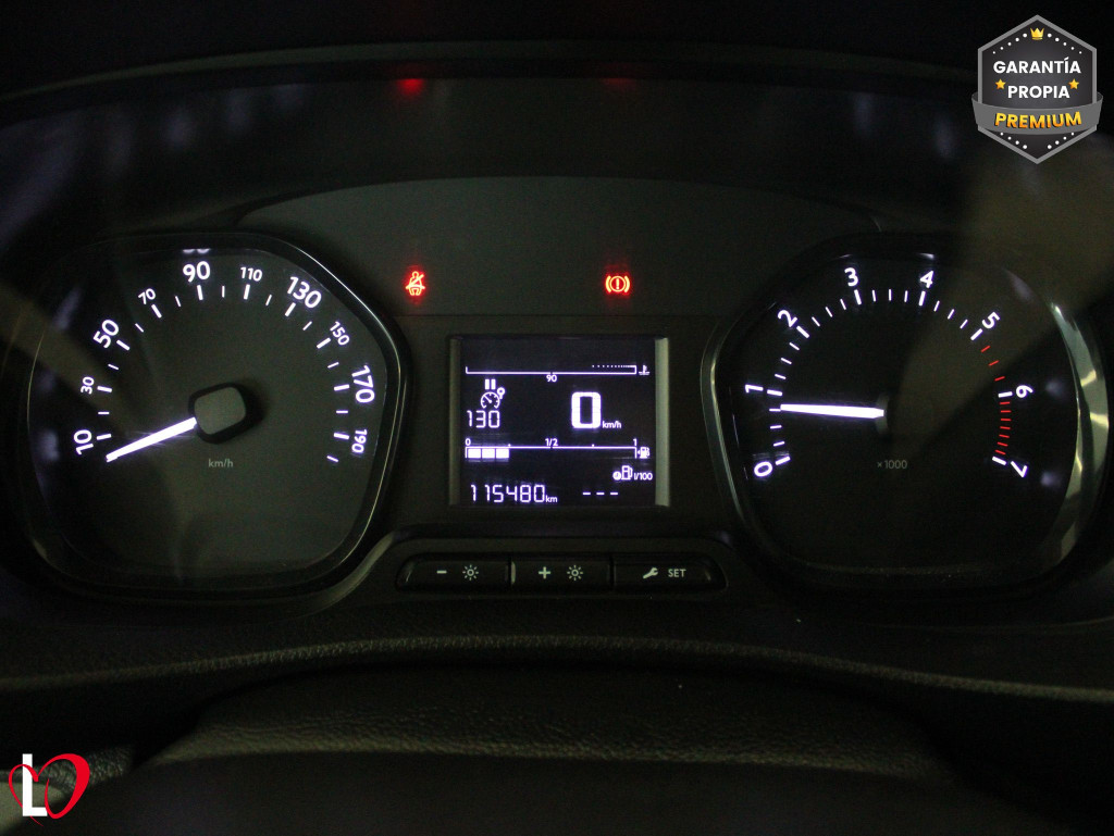 PEUGEOT EXPERT FURGÓN Pro BlueHDi 120 MAN S&S 6 Vel. Standard de segunda mano