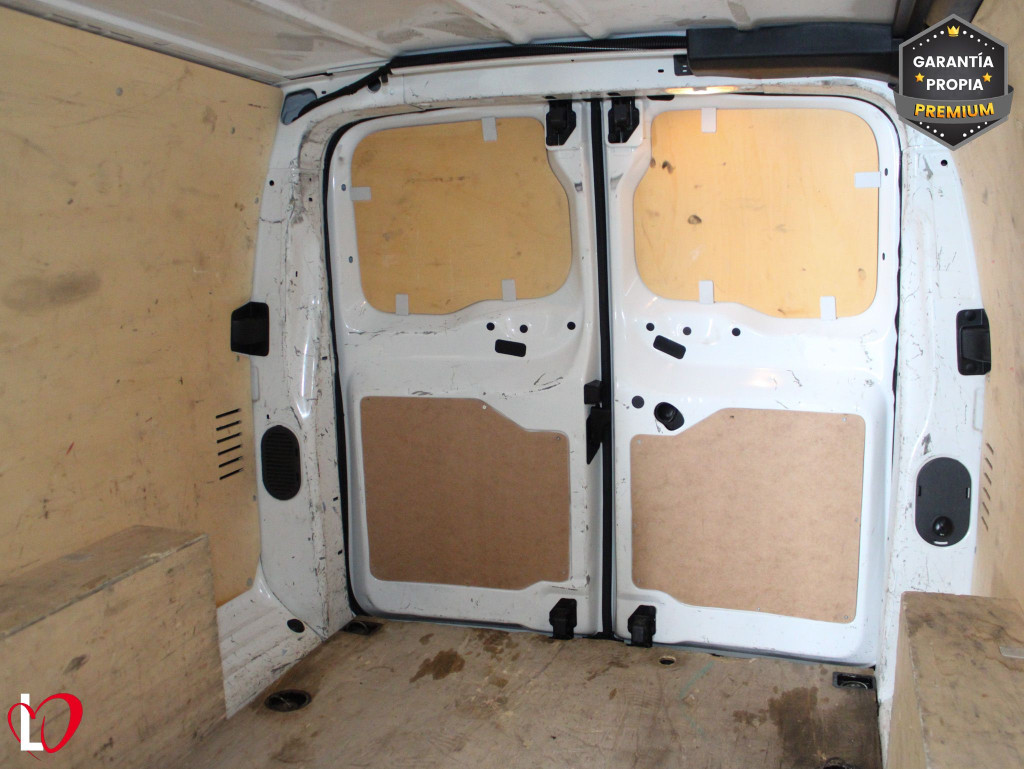 PEUGEOT EXPERT Furgón Pro BlueHDi 145 MAN S&S 6 Vel. Long de segunda mano