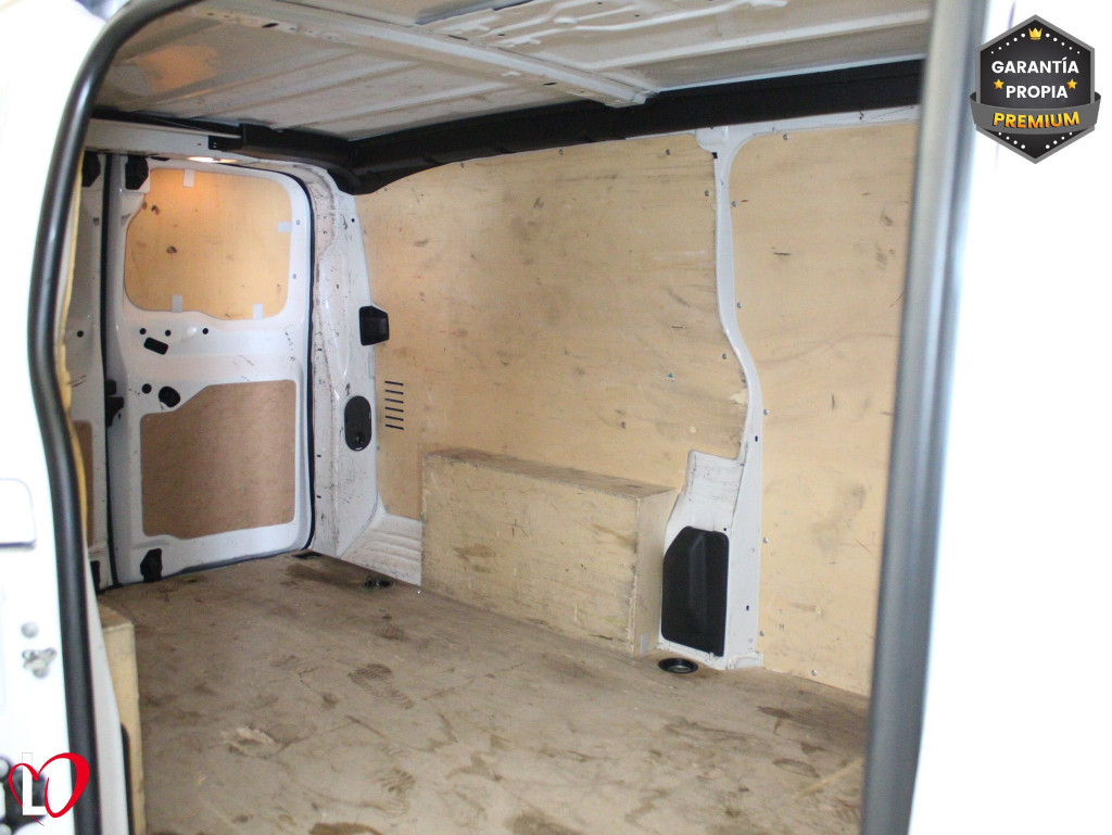 PEUGEOT EXPERT Furgón Pro BlueHDi 145 MAN S&S 6 Vel. Long de segunda mano