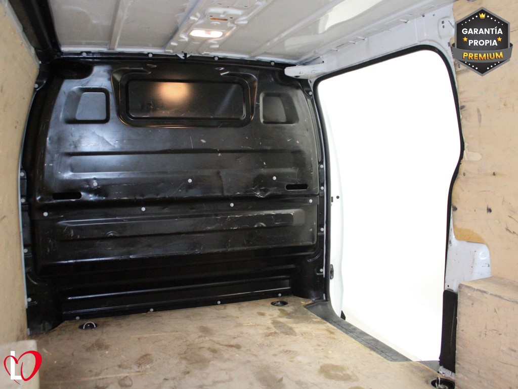 PEUGEOT EXPERT Furgón Pro BlueHDi 145 MAN S&S 6 Vel. Long de segunda mano