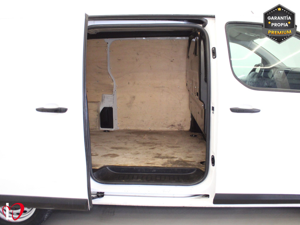 PEUGEOT EXPERT Furgón Pro BlueHDi 145 MAN S&S 6 Vel. Long de segunda mano