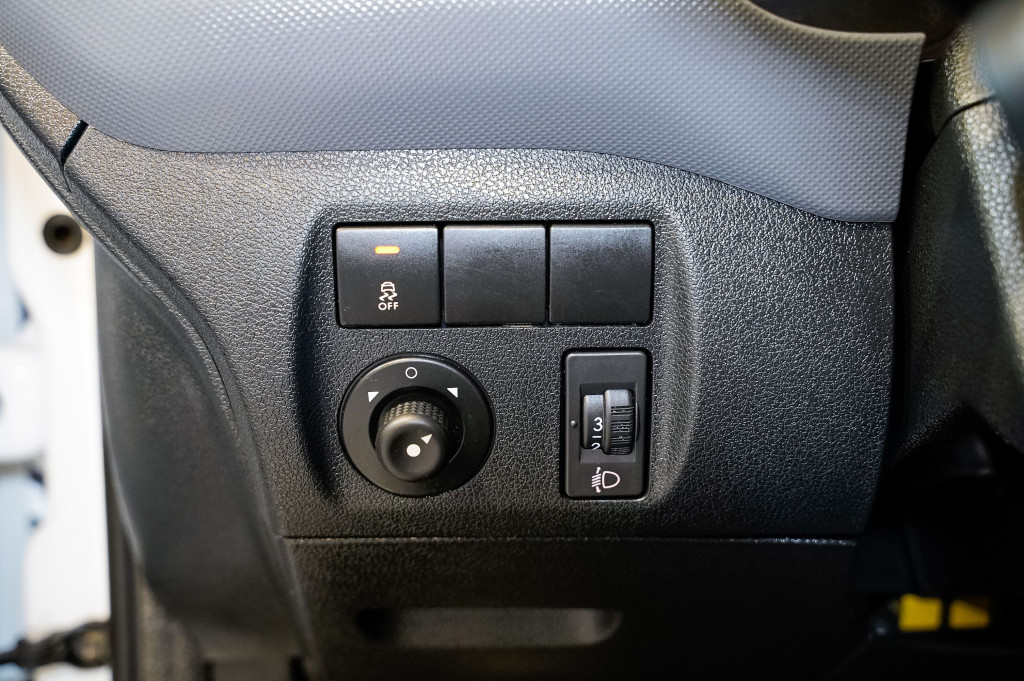 PEUGEOT PARTNER 1.6 BlueHDI COMBI TEPEE ACCESS 100 de segunda mano