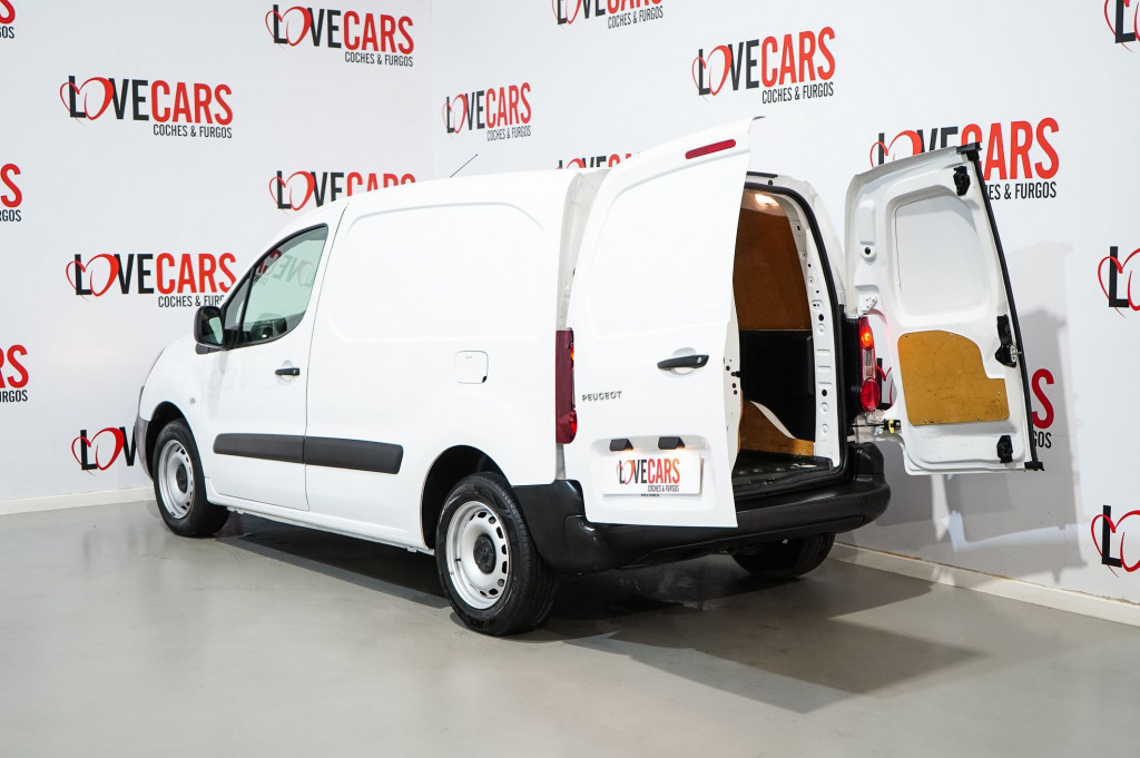 PEUGEOT PARTNER 1.6 BlueHDI FURGÓN CERRADO 100 de segunda mano
