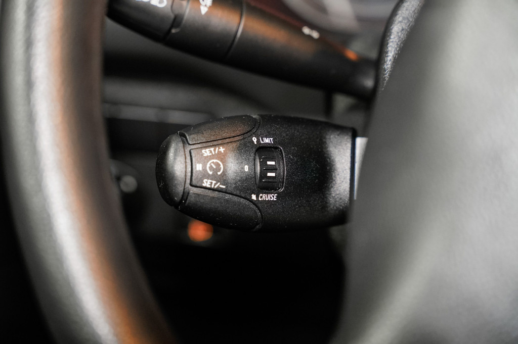 PEUGEOT PARTNER BlueHDI ISOTERMO + EQUIPO DE FRIO 100 de segunda mano