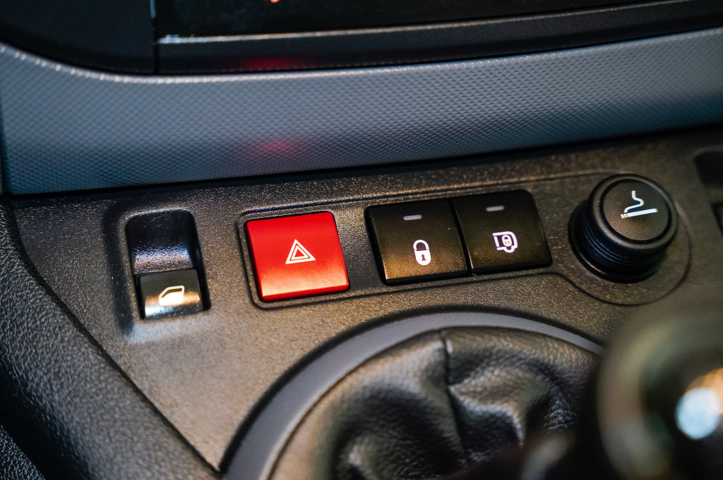 PEUGEOT PARTNER BlueHDI ISOTERMO + EQUIPO DE FRIO 100 de segunda mano