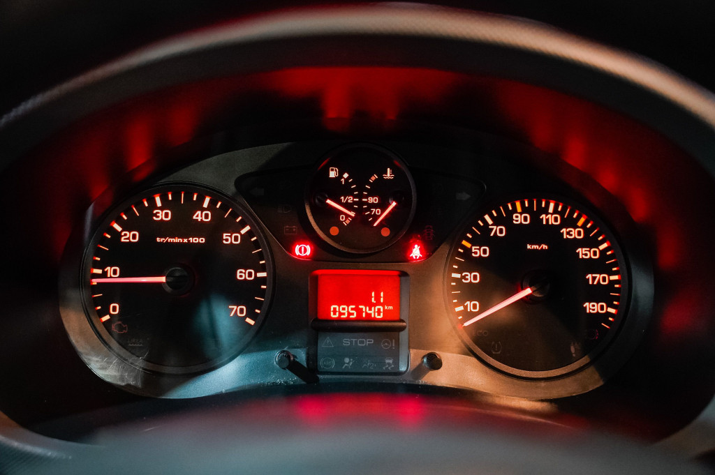 PEUGEOT PARTNER BlueHDI ISOTERMO + EQUIPO DE FRIO 100 de segunda mano