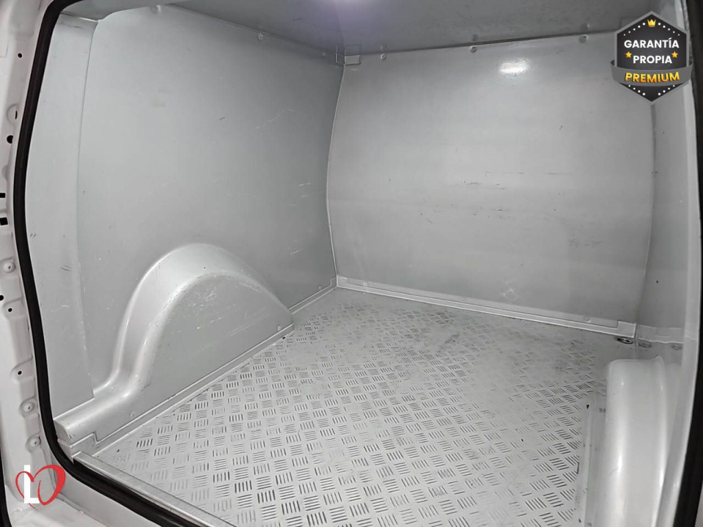 PEUGEOT PARTNER BlueHDI S&S FURGÓN CERRADO ISOTERMO 100 de segunda mano