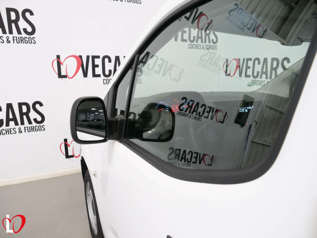 PEUGEOT PARTNER BlueHDI S&S FURGÓN ISOTERMO 6 VEL 100 de segunda mano