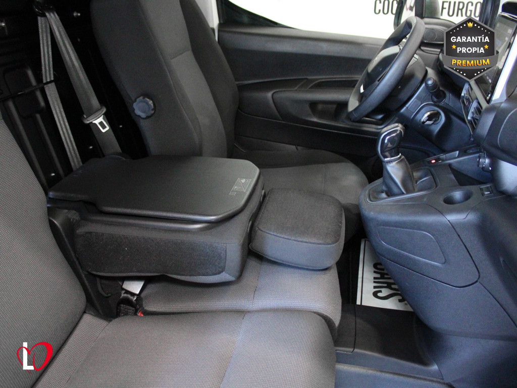 PEUGEOT PARTNER BlueHDi S&S PREMIUM STANDARD 3 PLAZAS 100 de segunda mano