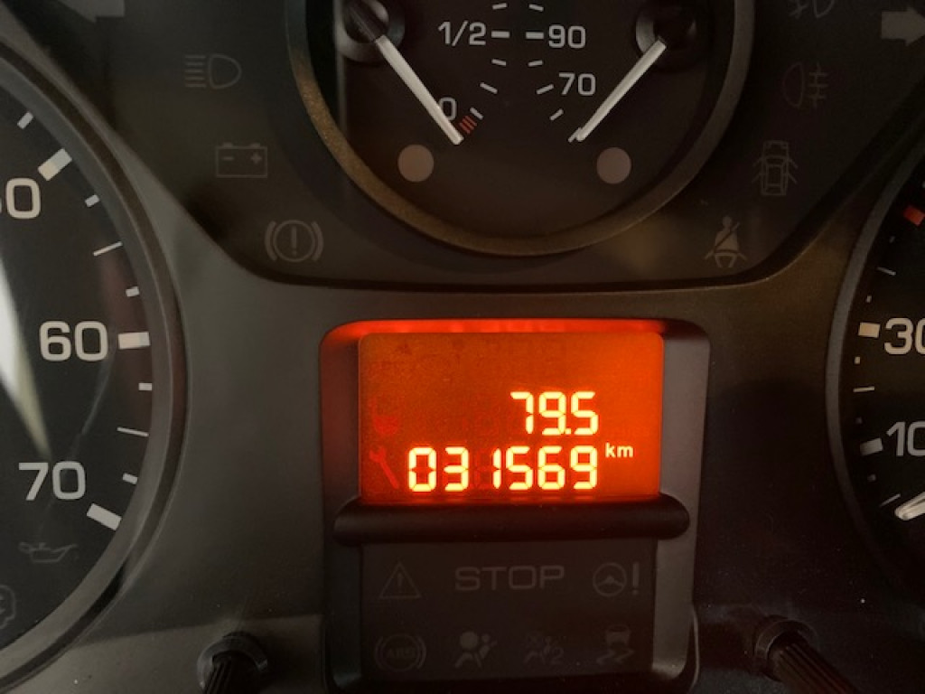 PEUGEOT PARTNER COMBI 5 PLAZAS 1.6 BLUEHDI TEPEE ACCESS de segunda mano