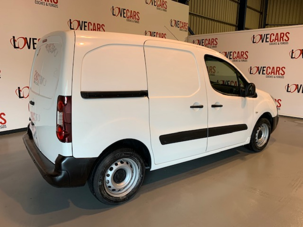 PEUGEOT PARTNER FURGÓN CERRADO 1.6 HDI CONFORT de segunda mano