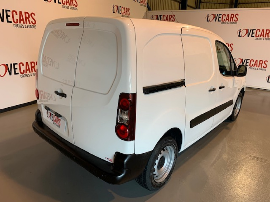 PEUGEOT PARTNER FURGÓN CERRADO 1.6 HDI CONFORT de segunda mano