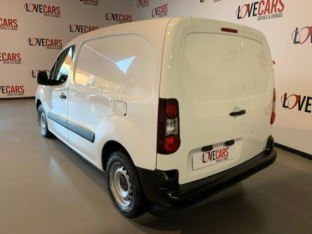 PEUGEOT PARTNER FURGÓN CERRADO 1.6 HDI CONFORT de segunda mano