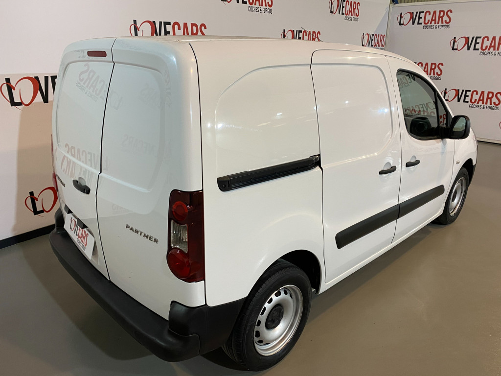 PEUGEOT PARTNER HDI FURGON CERRADO 75 de segunda mano