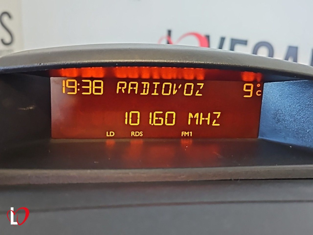 PEUGEOT PARTNER L2 BlueHDI 3 PLZ FURGÓN CERRADO L2 100 de segunda mano