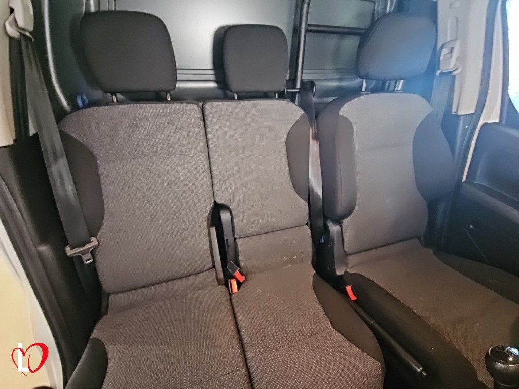 PEUGEOT PARTNER L2 BlueHDI 3 PLZ FURGÓN CERRADO L2 100 de segunda mano