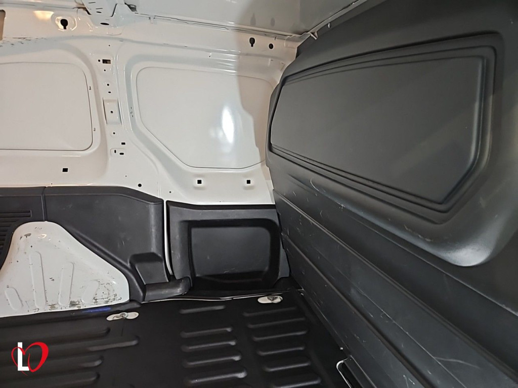 PEUGEOT PARTNER L2 BlueHDI 3 PLZ FURGÓN CERRADO L2 100 de segunda mano