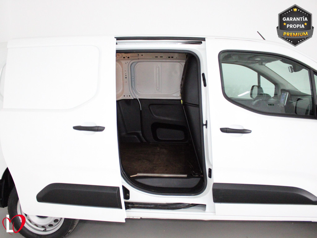 PEUGEOT PARTNER PREMIUM LONG 1000kg BlueHDi 130 6 Vel. 3 PLAZAS de segunda mano