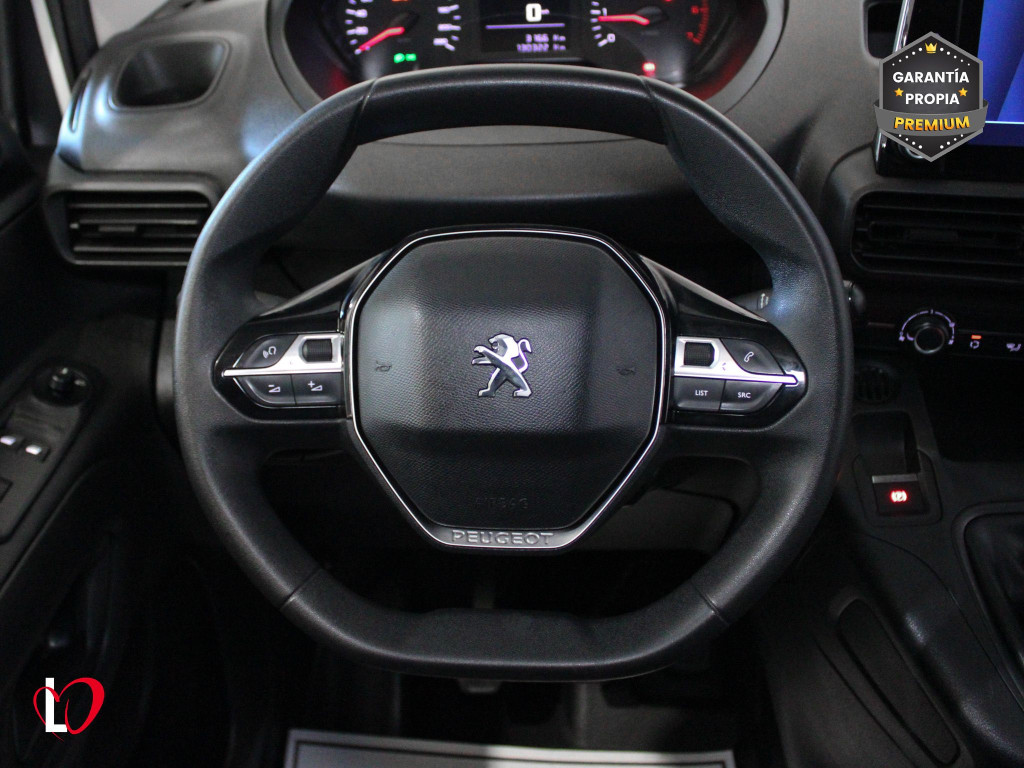 PEUGEOT PARTNER PREMIUM STANDARD 1000kg BlueHDi 100 S&S 5 Vel. 3 PLAZAS de segunda mano