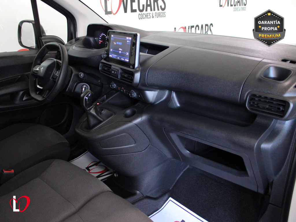 PEUGEOT PARTNER PREMIUM STANDARD 1000kg BlueHDi 100 S&S 5 Vel. 3 PLAZAS de segunda mano